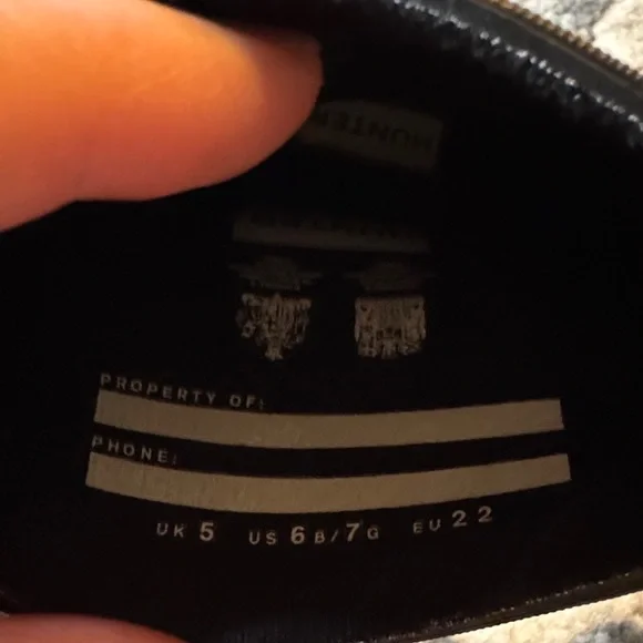 Hunter Classic Black Waterproof Boots - Picture 5 of 5